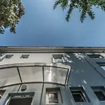 Caesar & Apartman *